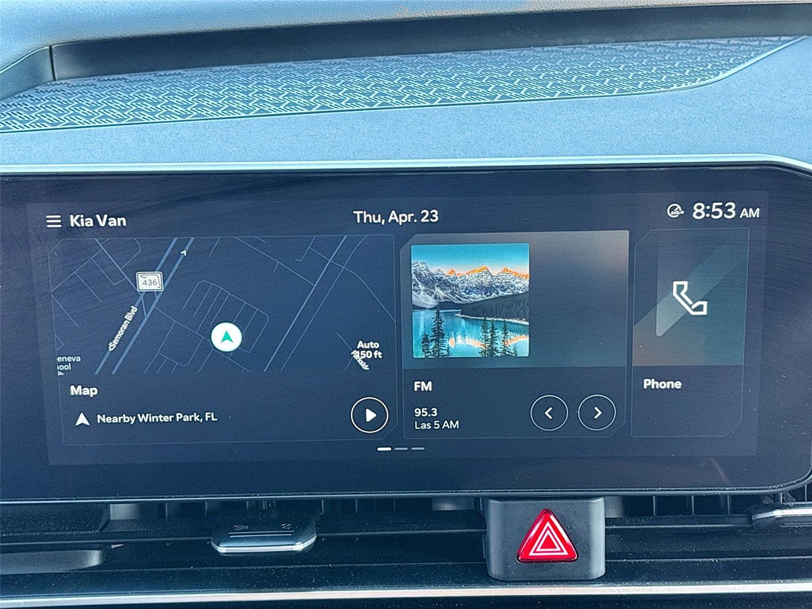 2025 Kia Carnival LXS