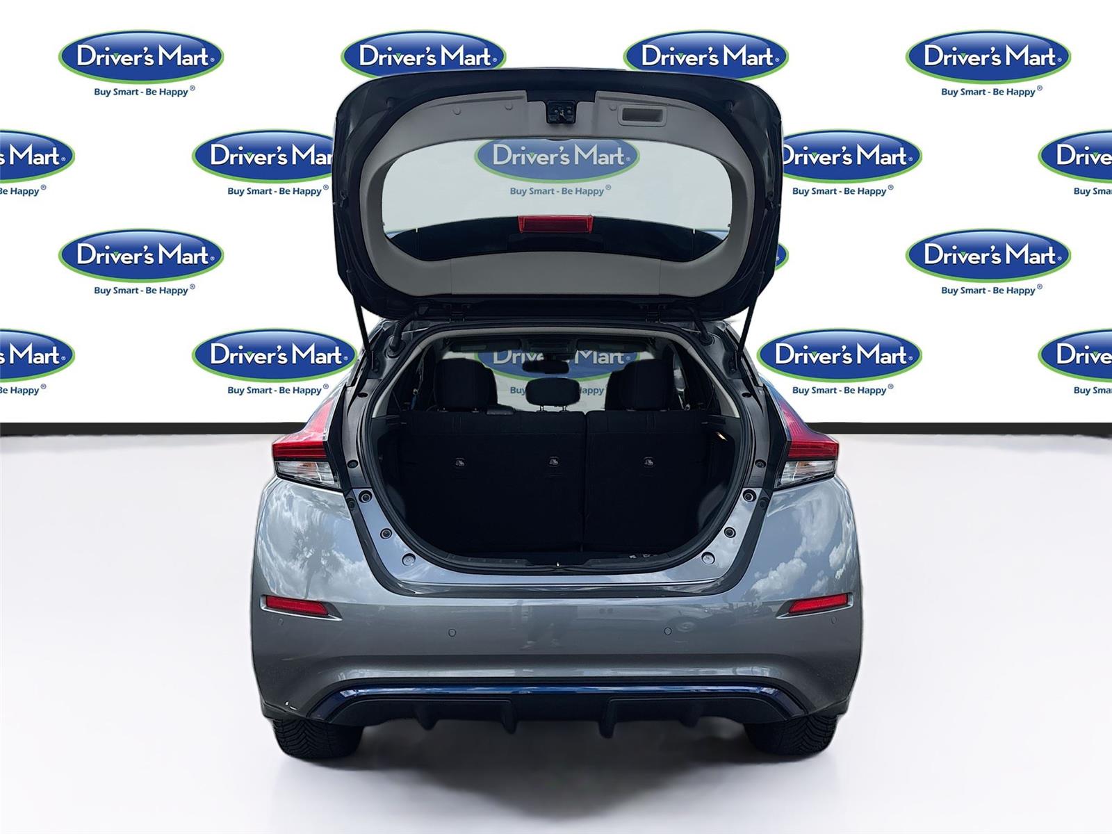 2022 Nissan LEAF SV PLUS