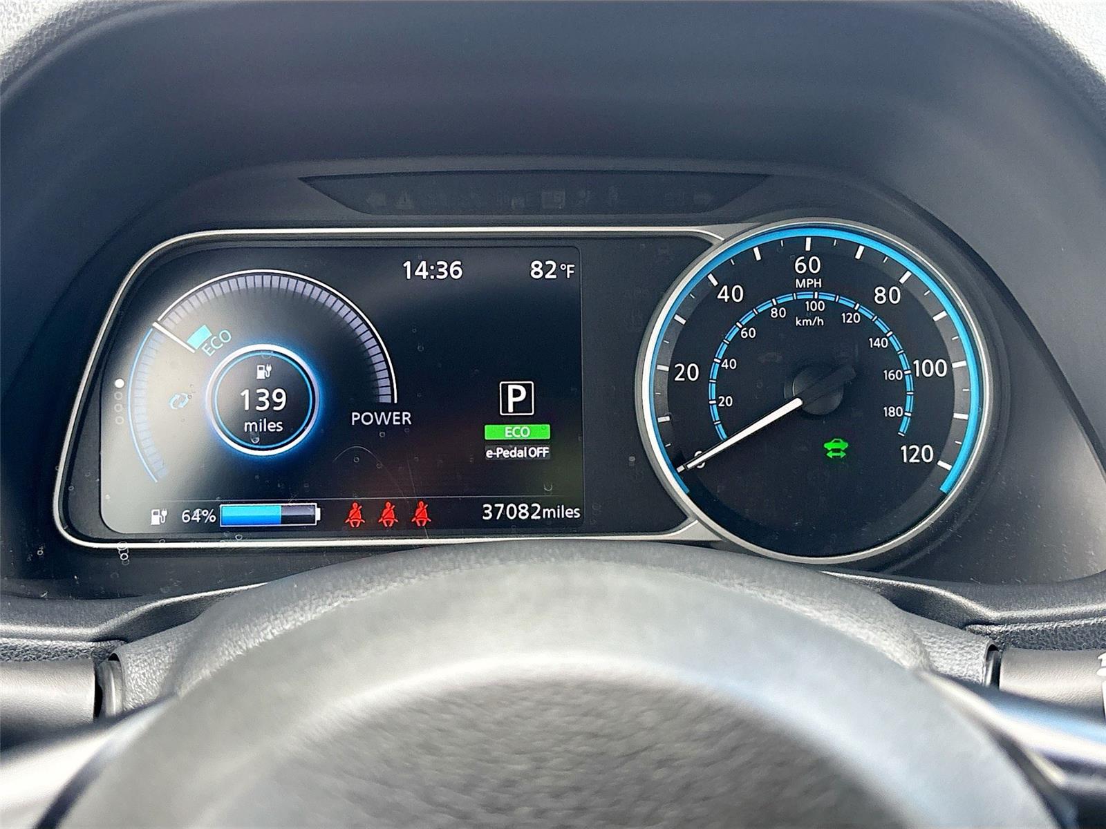 2022 Nissan LEAF SV PLUS