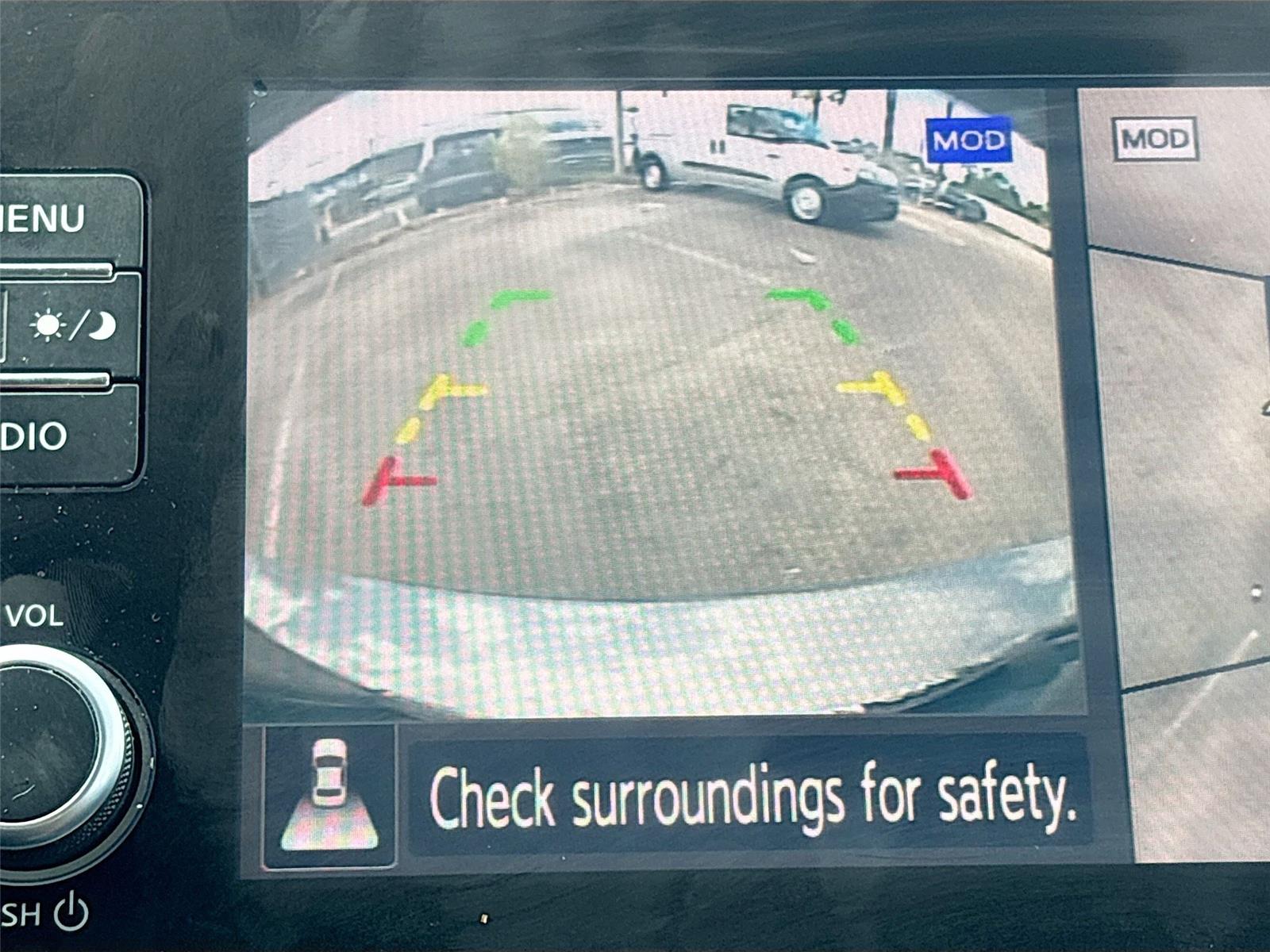 2022 Nissan LEAF SV PLUS