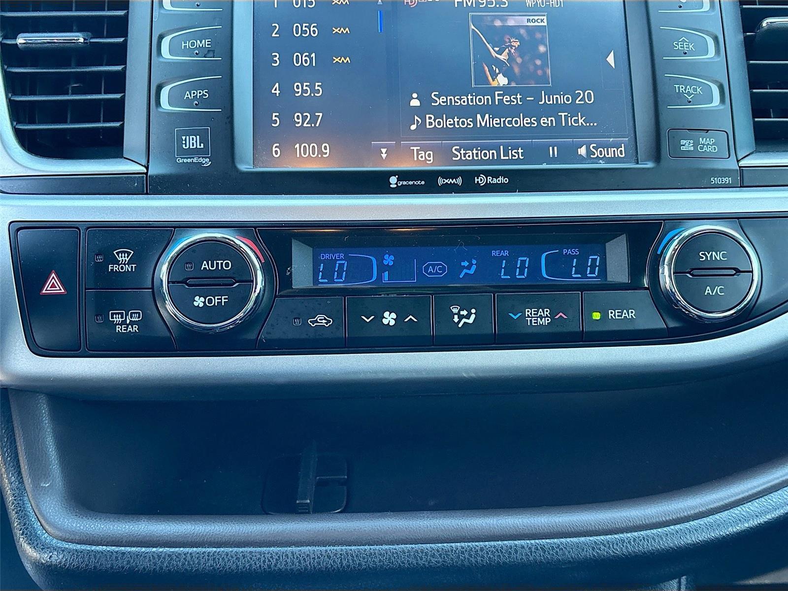 2019 Toyota Highlander Limited Platinum