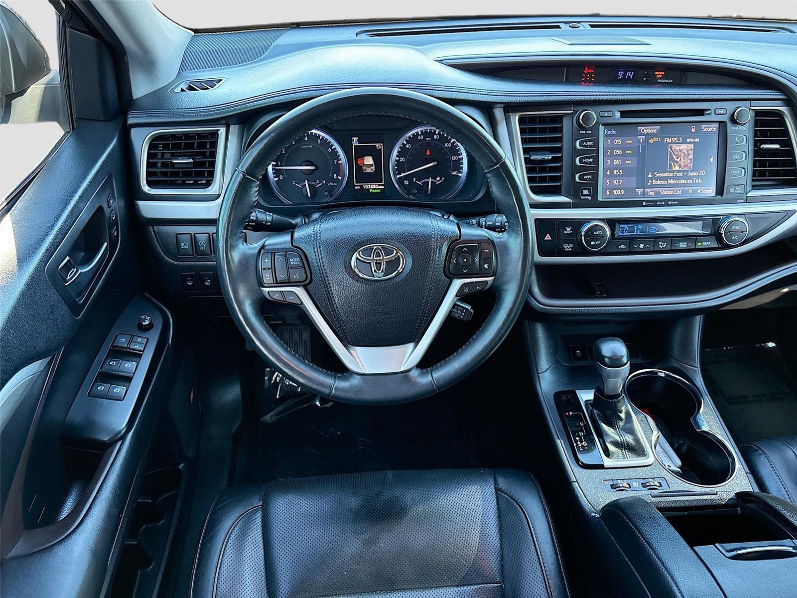 2019 Toyota Highlander Limited Platinum