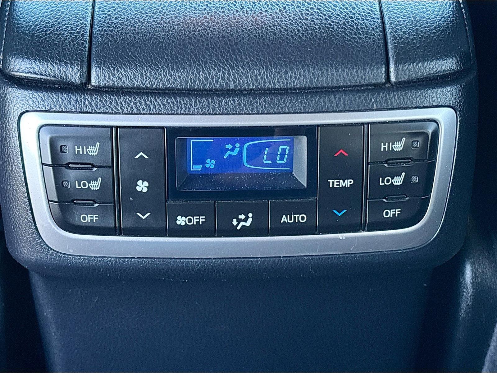 2019 Toyota Highlander Limited Platinum