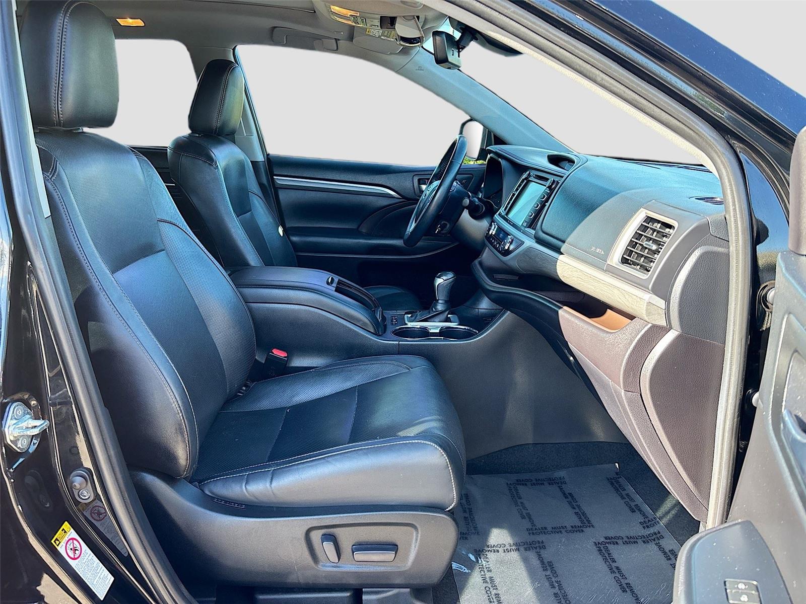 2019 Toyota Highlander Limited Platinum