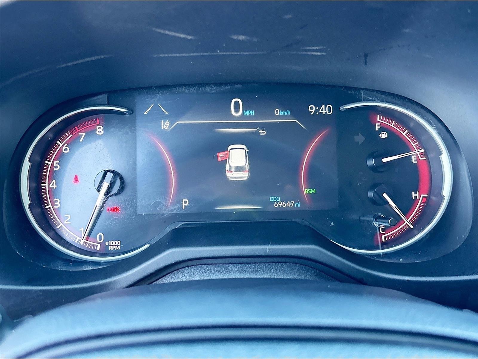 2024 Toyota RAV4 XLE