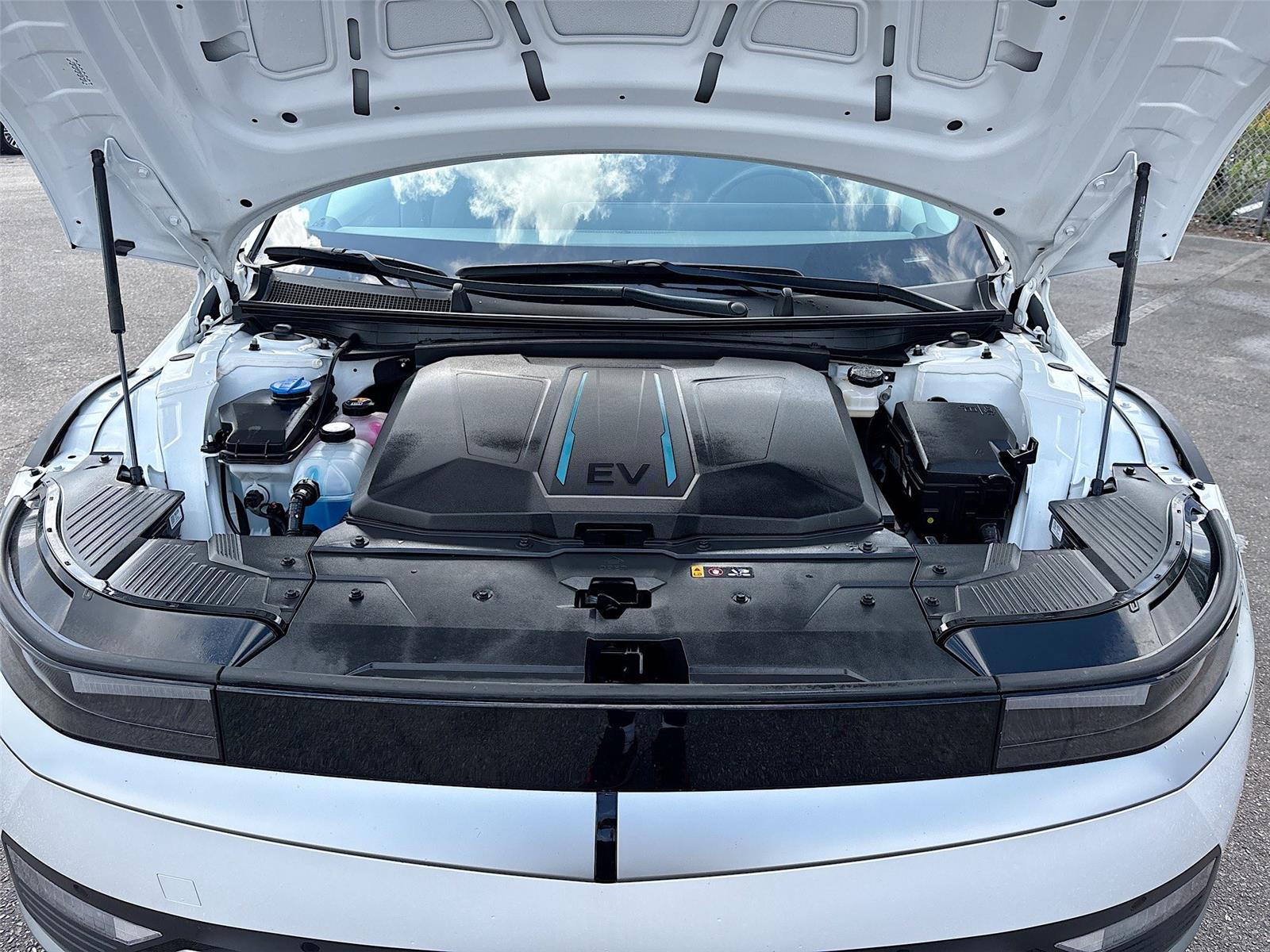 2024 Hyundai IONIQ 5 SEL