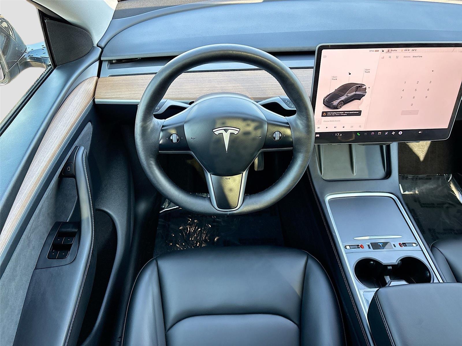 2025 Tesla Model Y Long Range