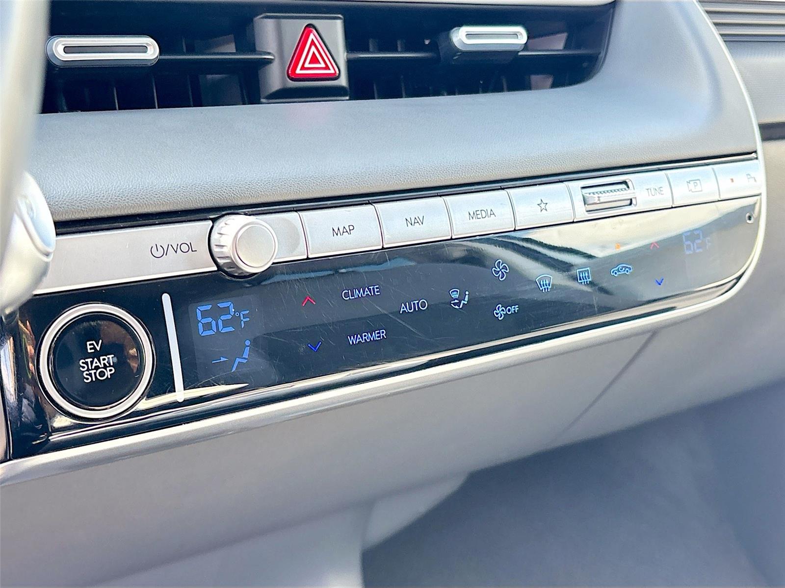 2022 Hyundai IONIQ 5 SE