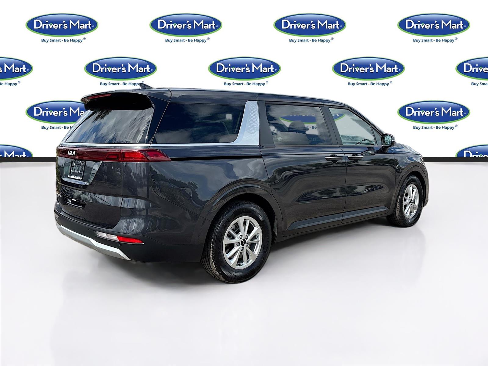 2022 Kia Carnival LXS