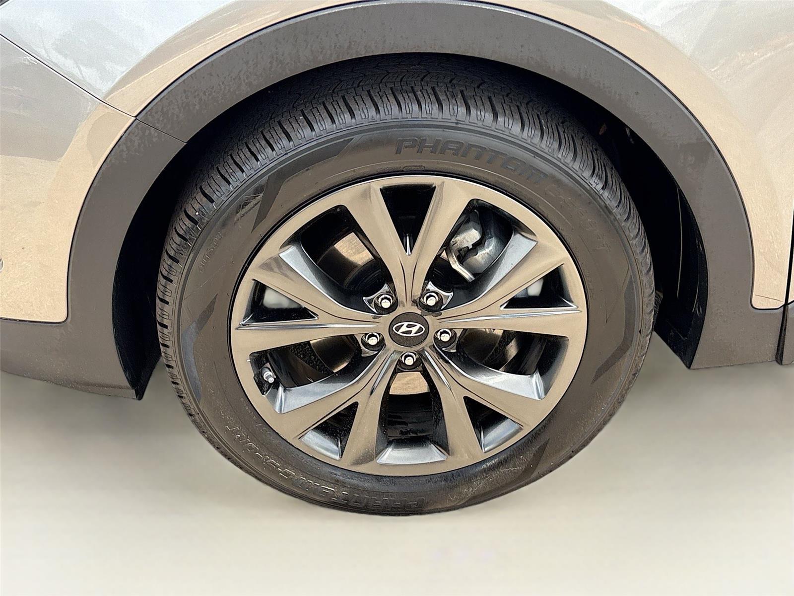 2018 Hyundai Santa Fe Sport 2.0T Ultimate