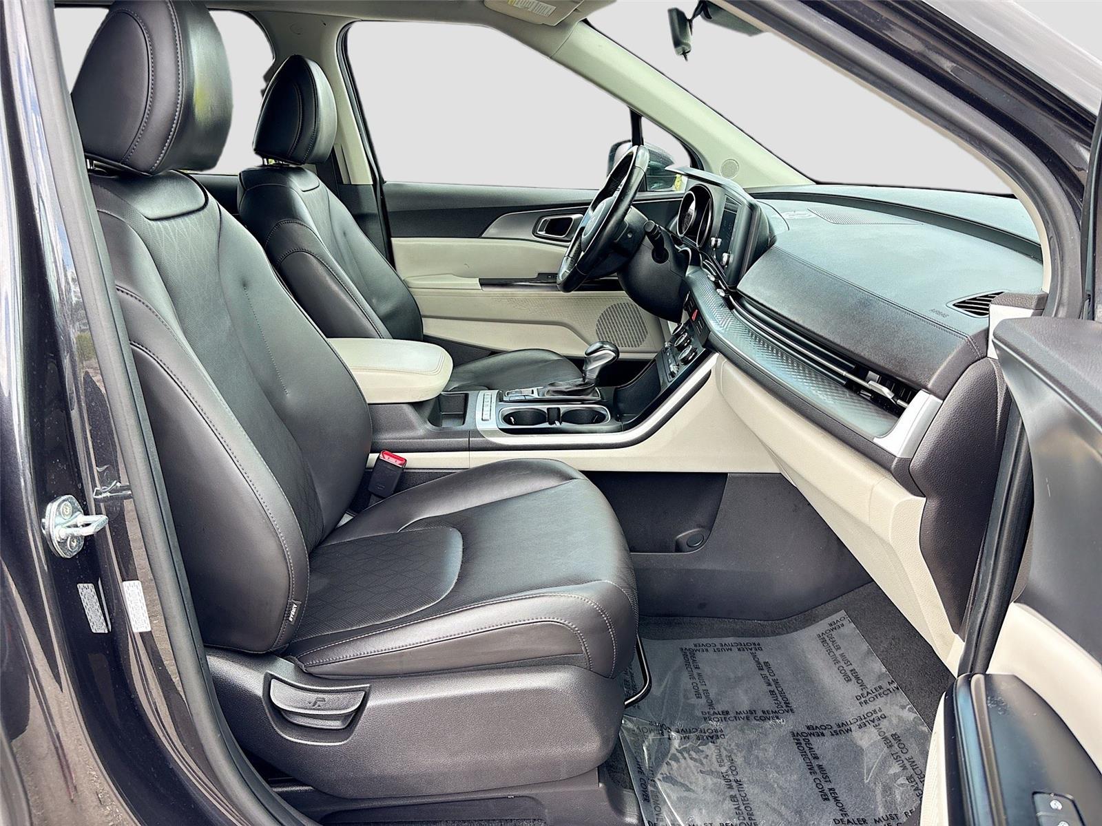 2022 Kia Carnival LXS