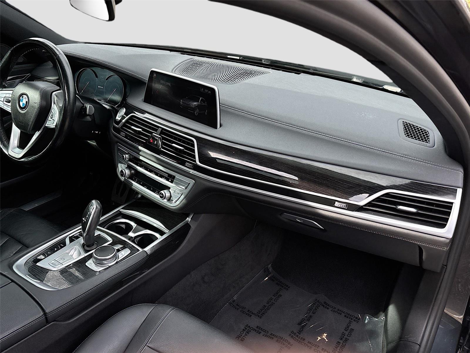 2019 BMW 7 Series 740e xDrive iPerformance