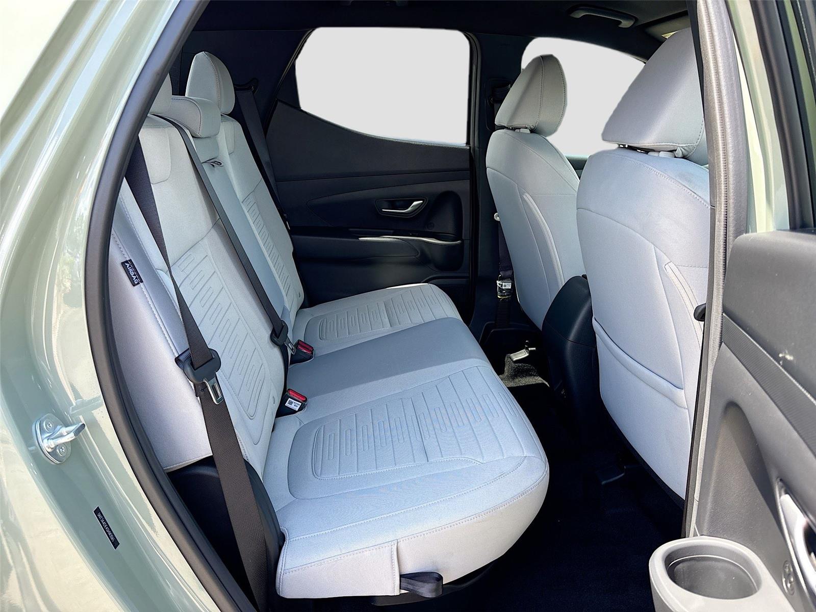 2025 Hyundai Santa Cruz SE