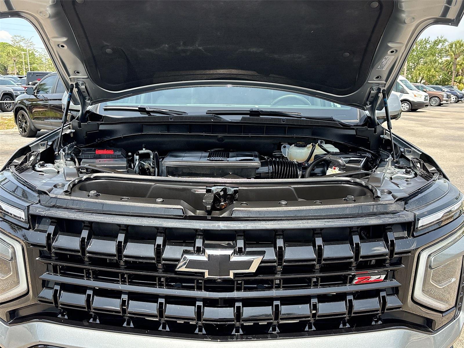 2025 Chevrolet Suburban Z71