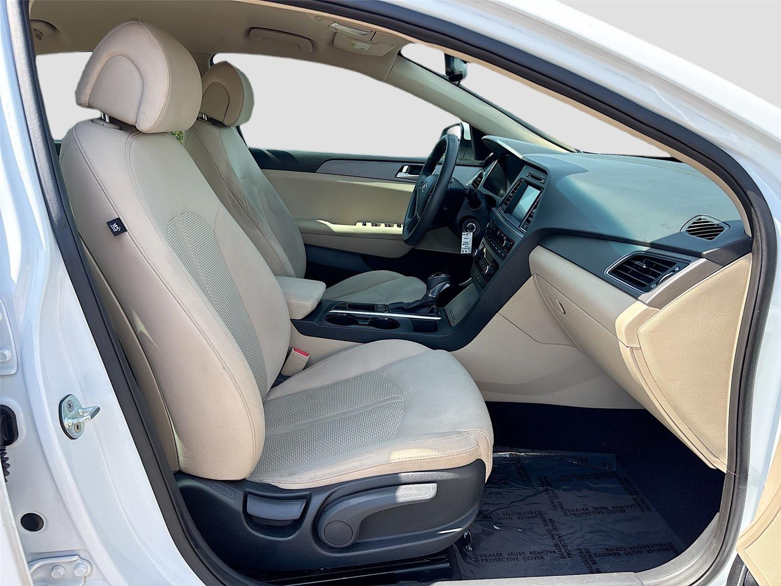 2016 Hyundai Sonata 2.4L SE