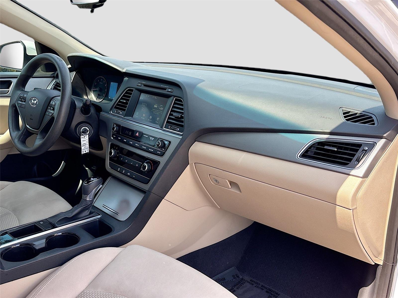 2016 Hyundai Sonata 2.4L SE