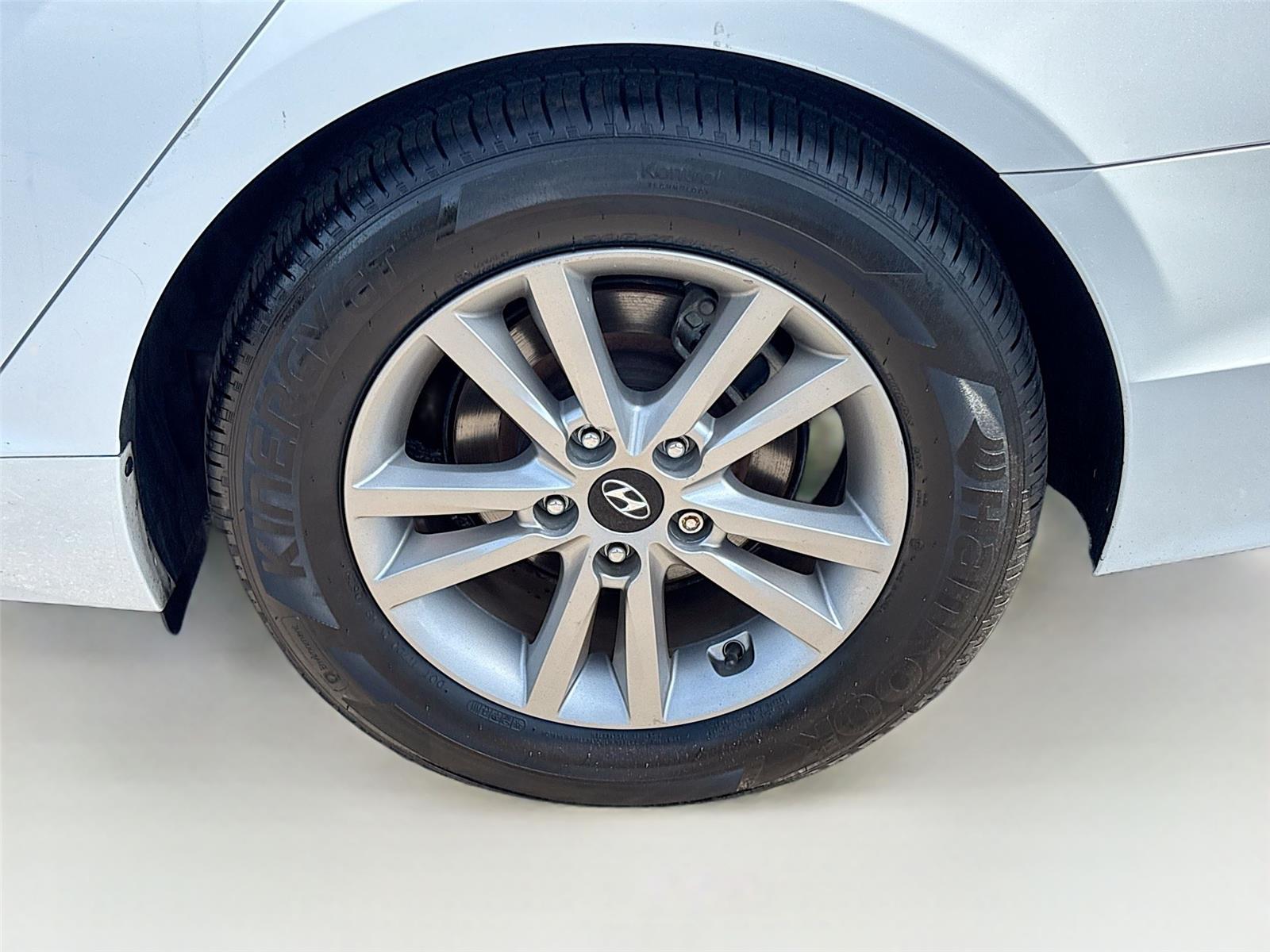 2016 Hyundai Sonata 2.4L SE
