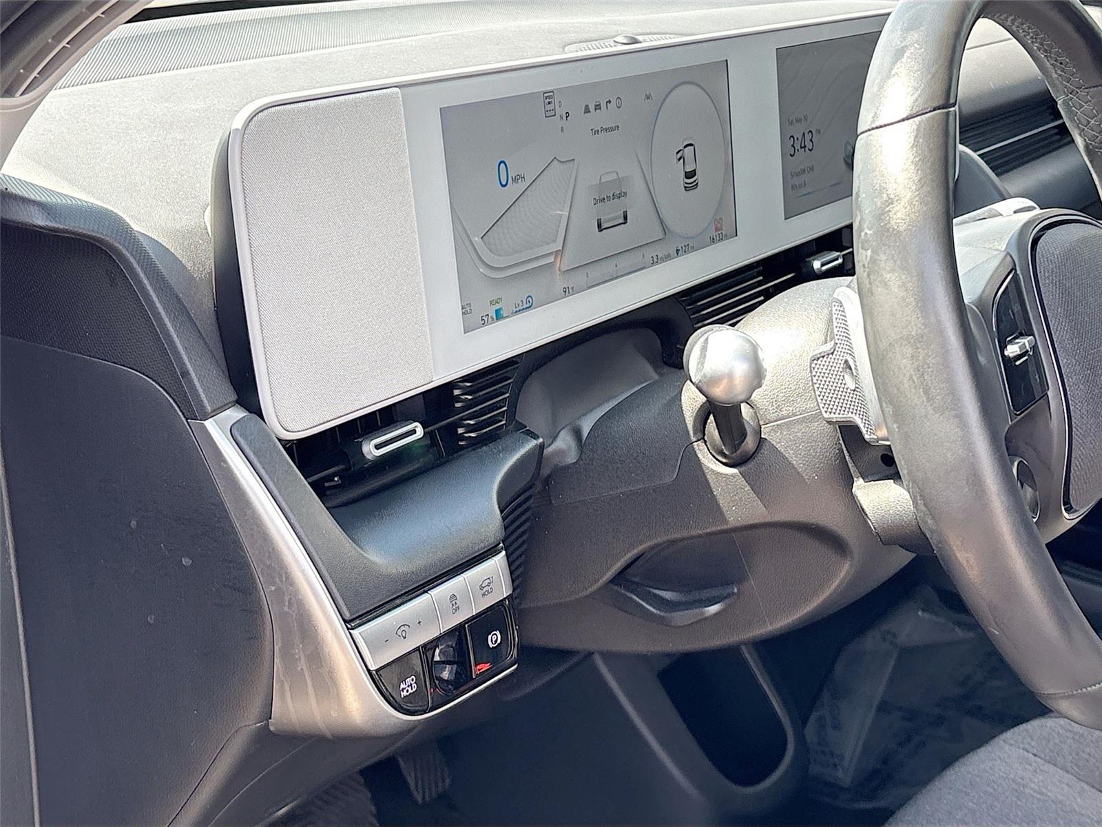 2024 Hyundai IONIQ 5 SEL