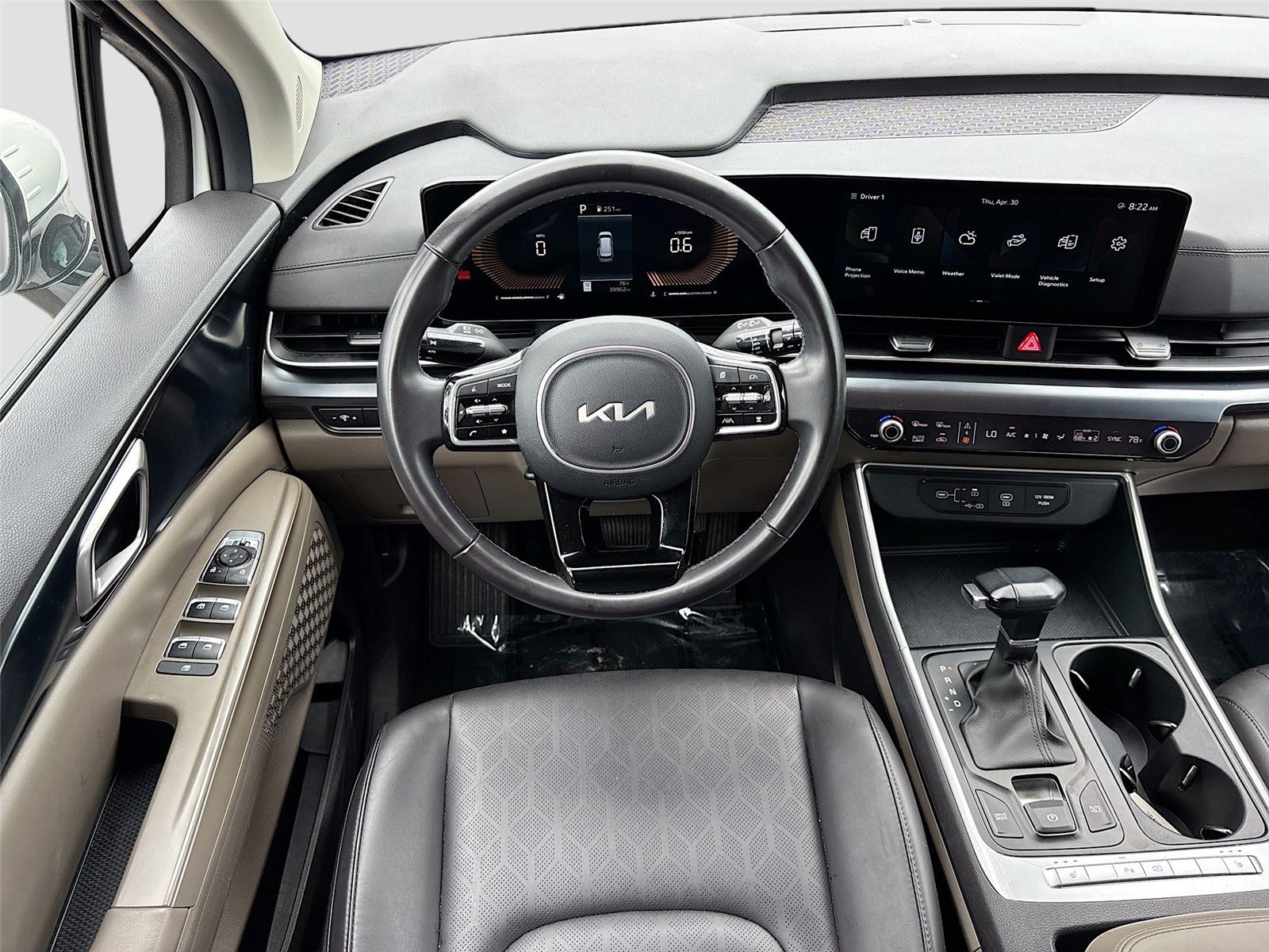 2025 Kia Carnival LXS