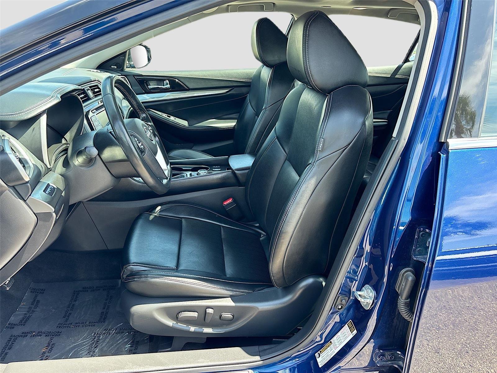 2023 NISSAN MAXIMA SL