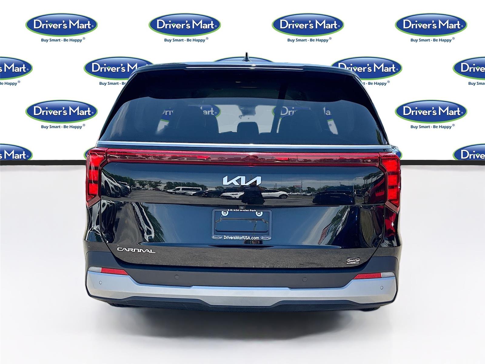2025 Kia Carnival LXS