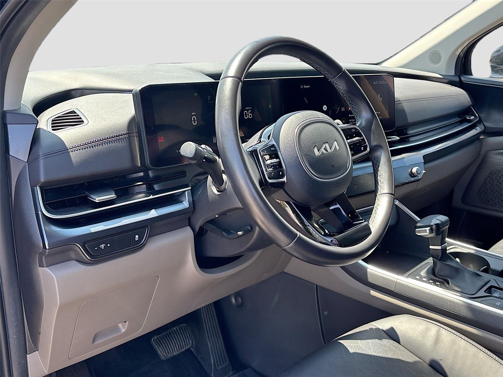 2025 Kia Carnival LXS