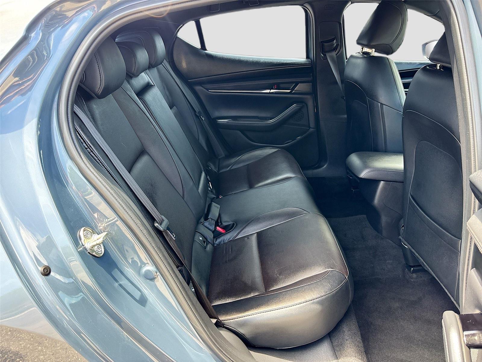 2019 Mazda Mazda3 Hatchback w/Premium Pkg