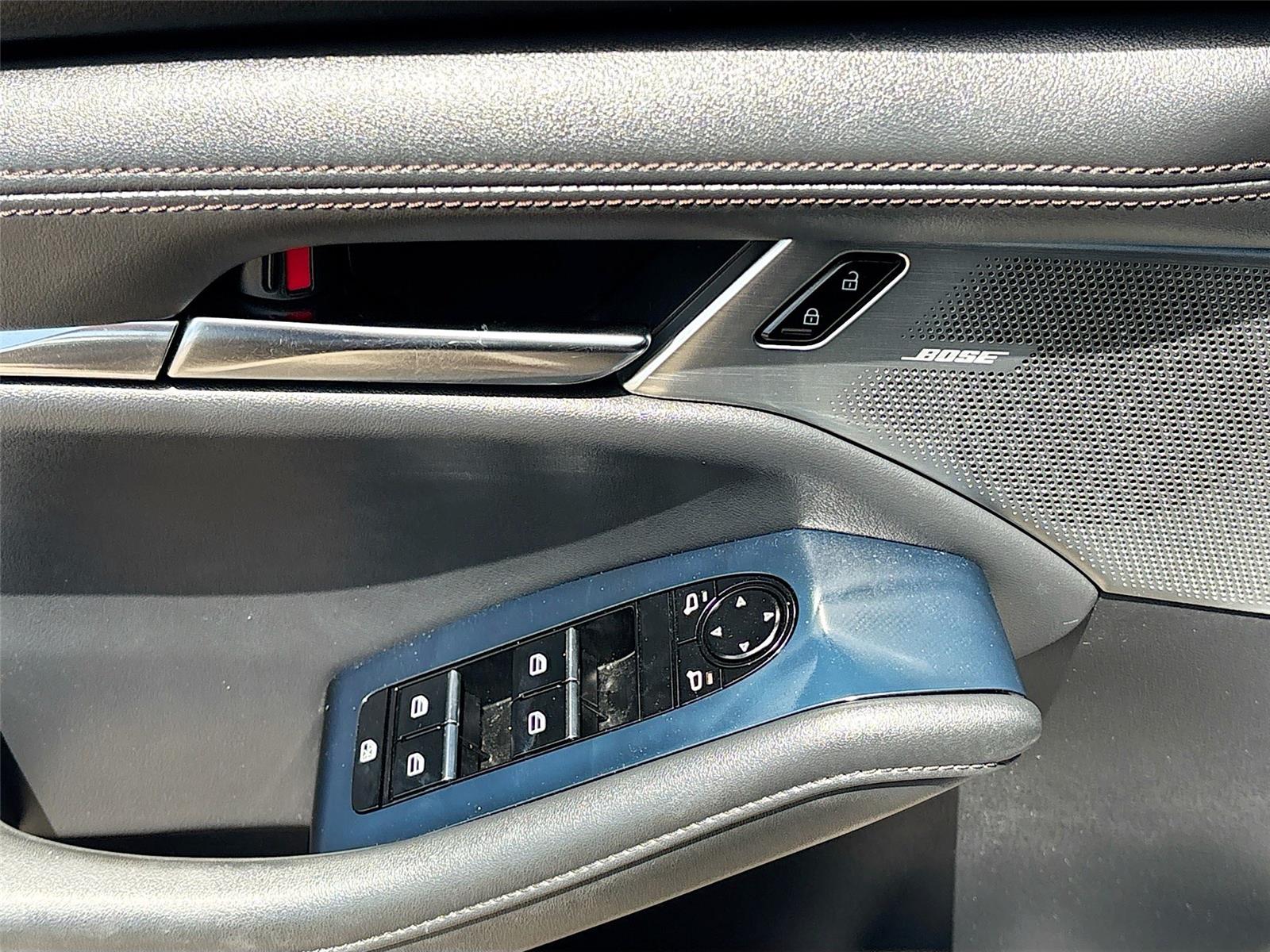 2019 Mazda Mazda3 Hatchback w/Premium Pkg
