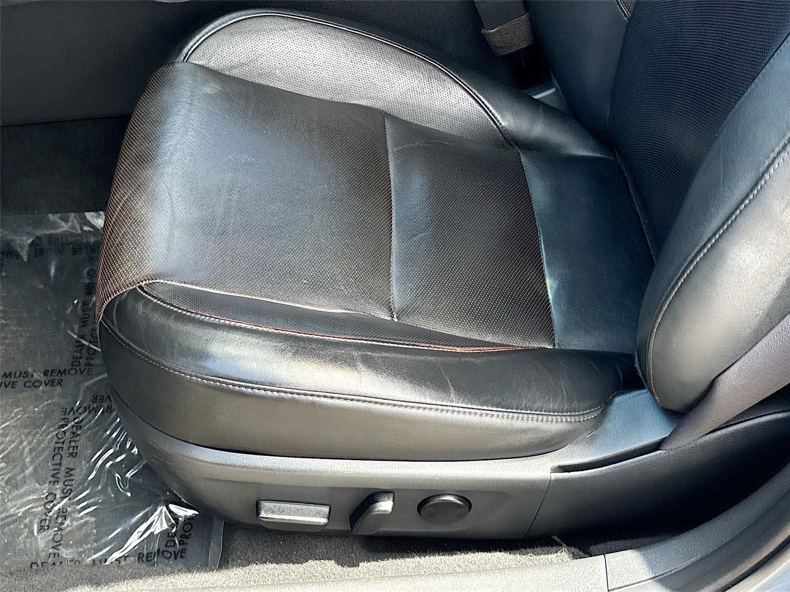 2019 Mazda Mazda3 Hatchback w/Premium Pkg