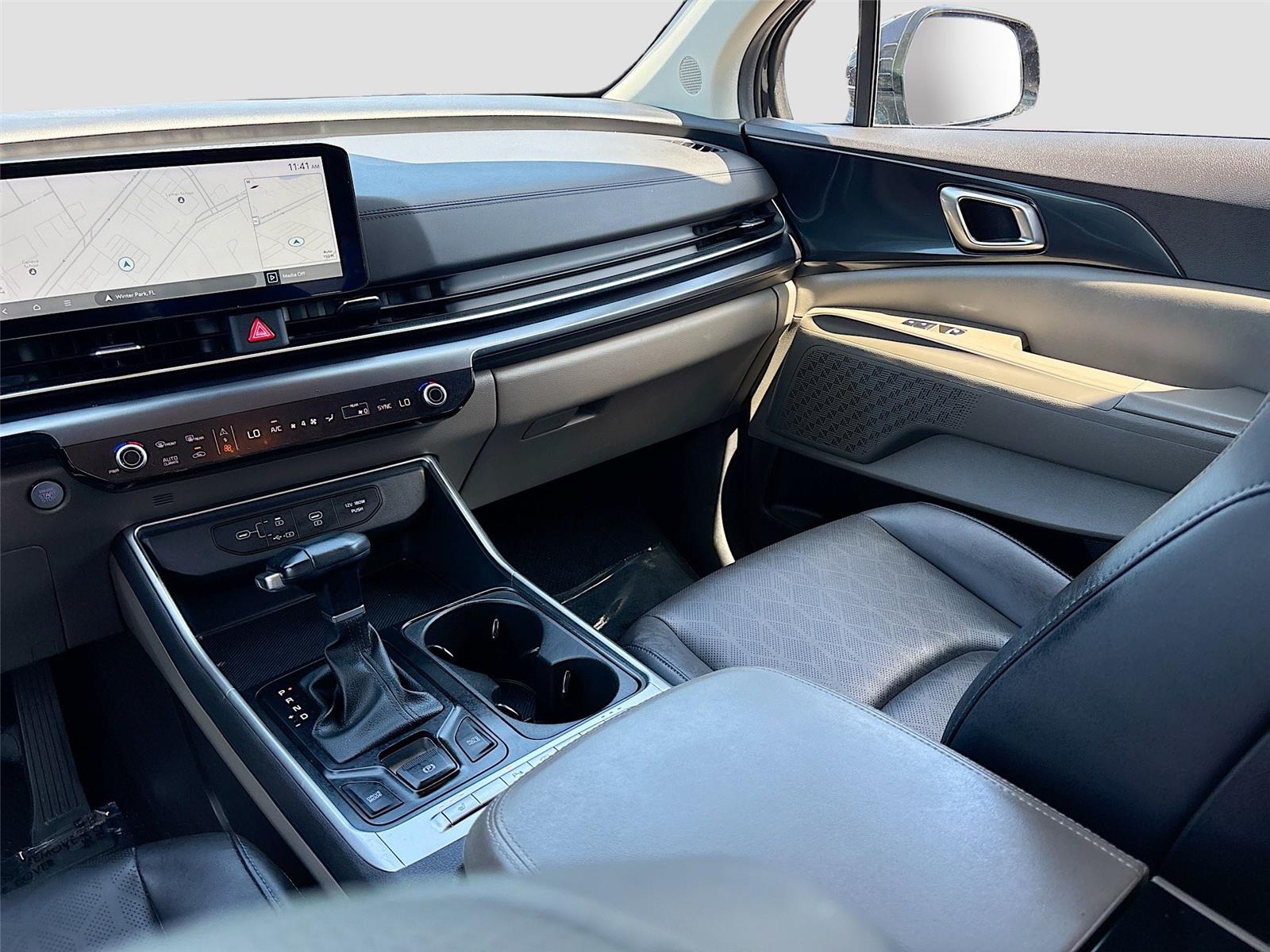 2025 Kia Carnival LXS