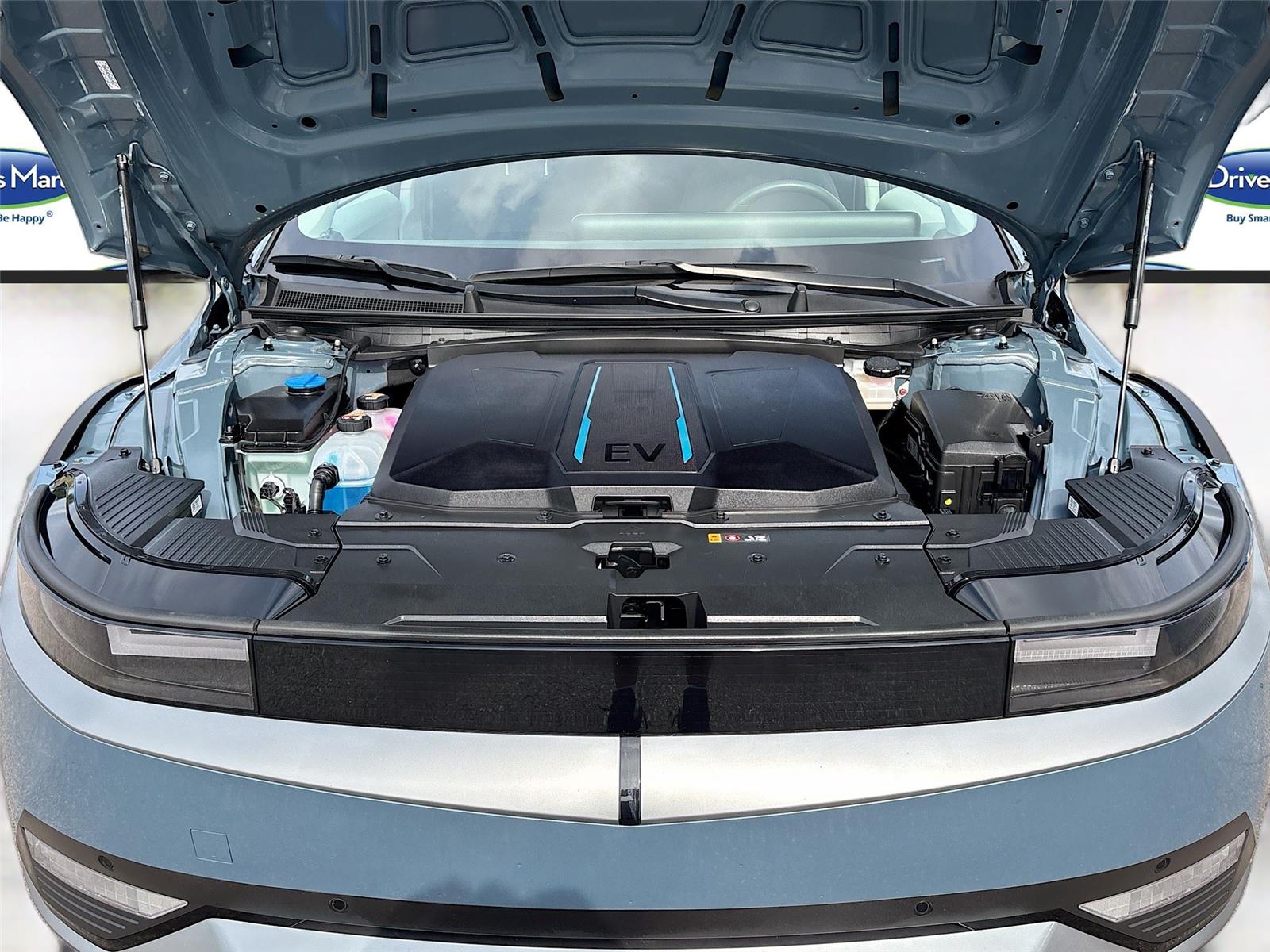 2024 Hyundai IONIQ 5 SEL