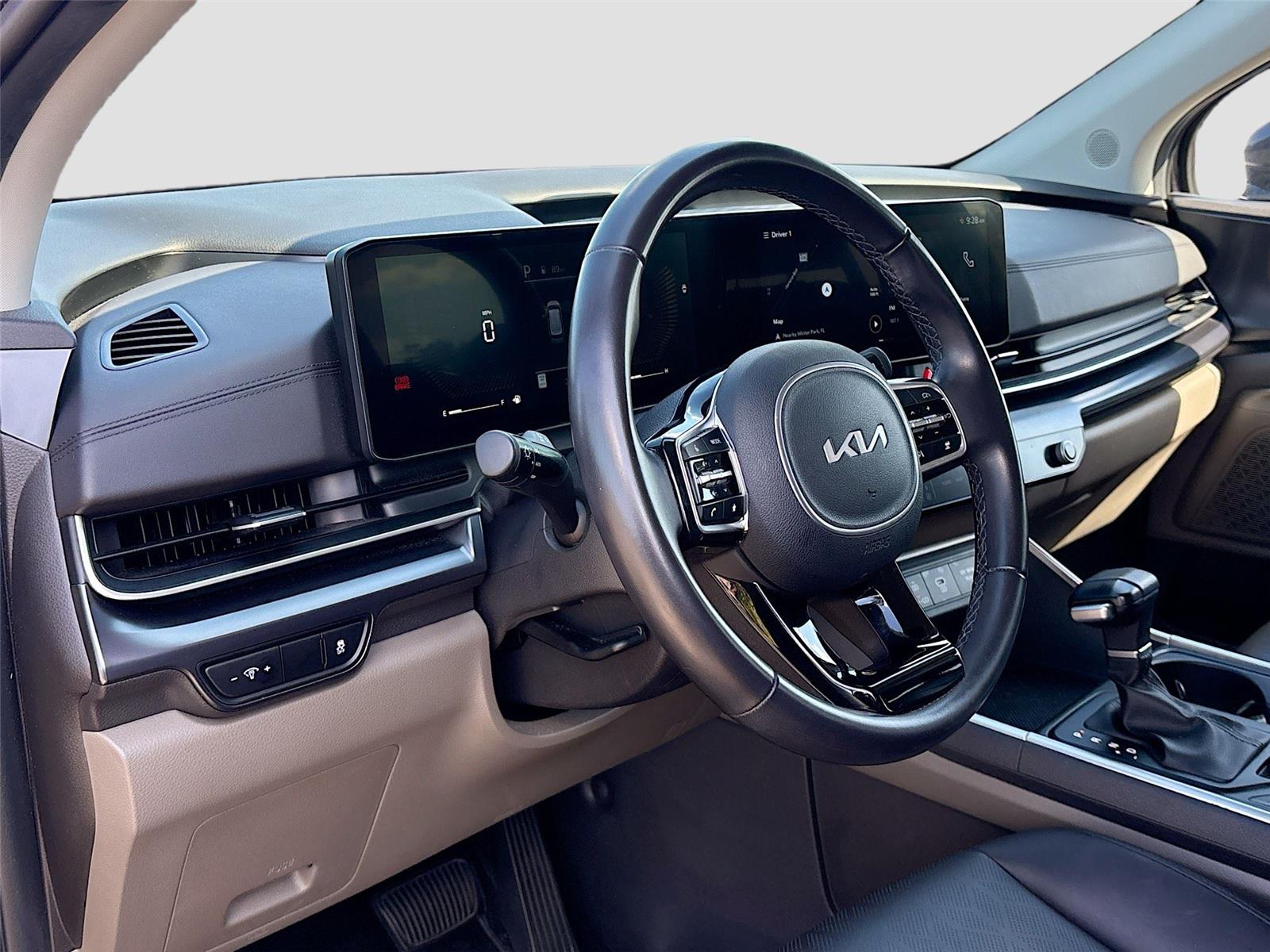 2025 Kia Carnival LXS