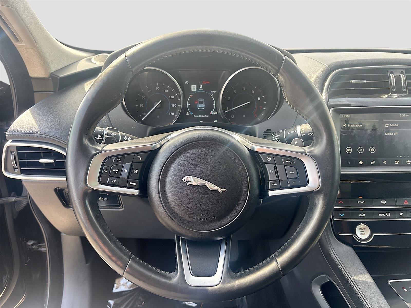 2020 Jaguar F-PACE 30t Prestige