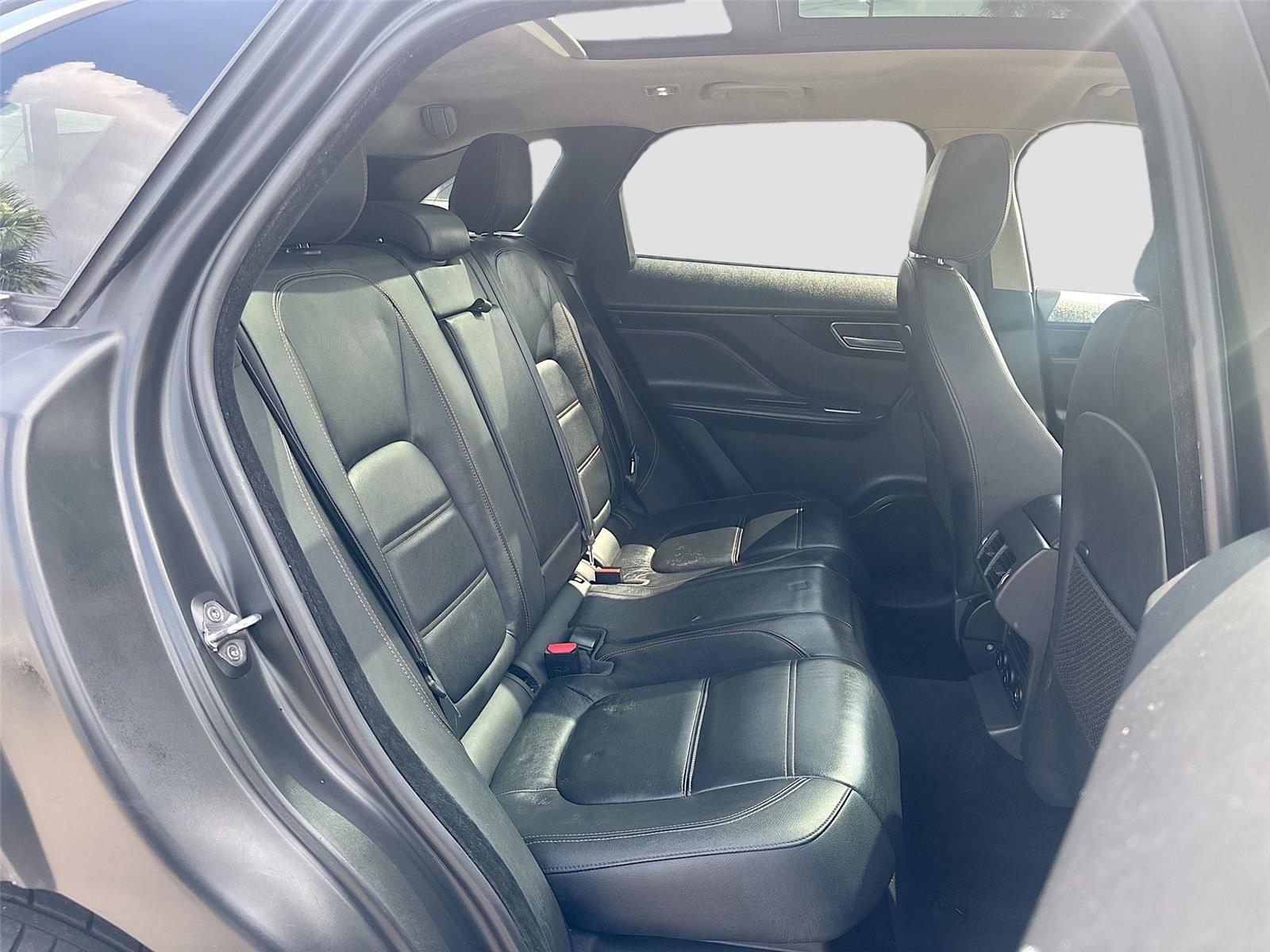 2020 Jaguar F-PACE 30t Prestige