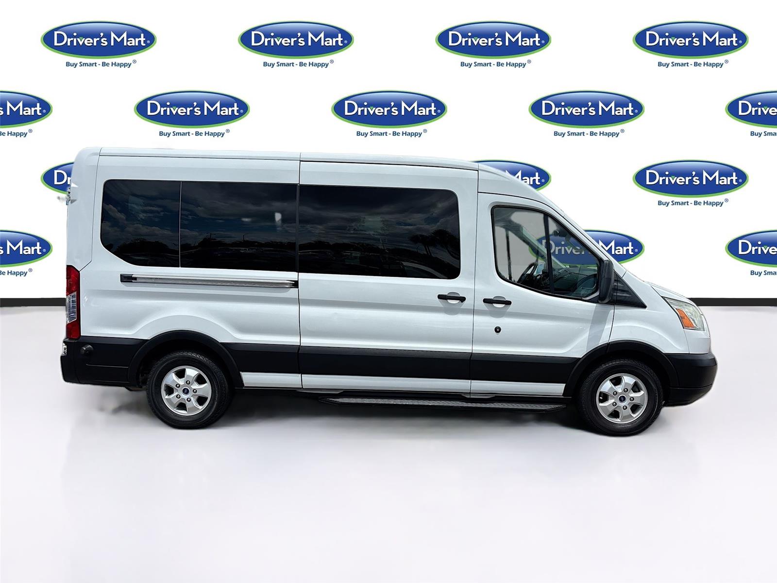 2019 Ford Transit Passenger Wagon XLT