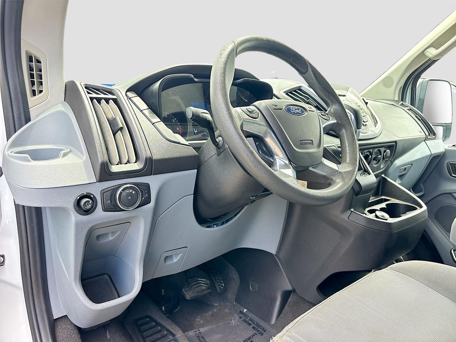 2019 Ford Transit Passenger Wagon XLT