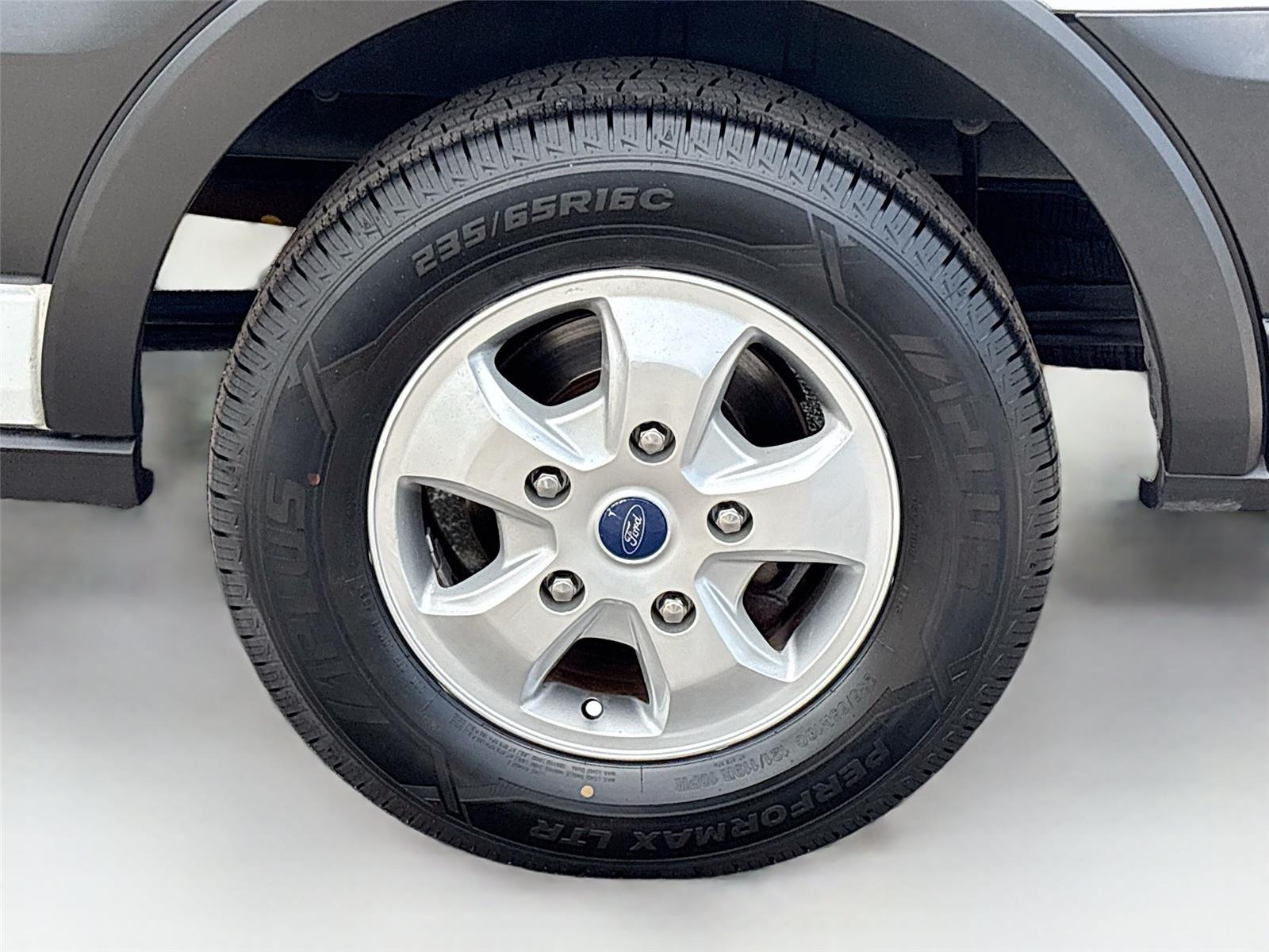 2019 Ford Transit Passenger Wagon XLT
