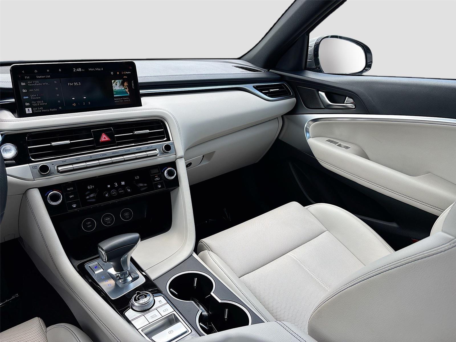 2025 Genesis G70 2.5T