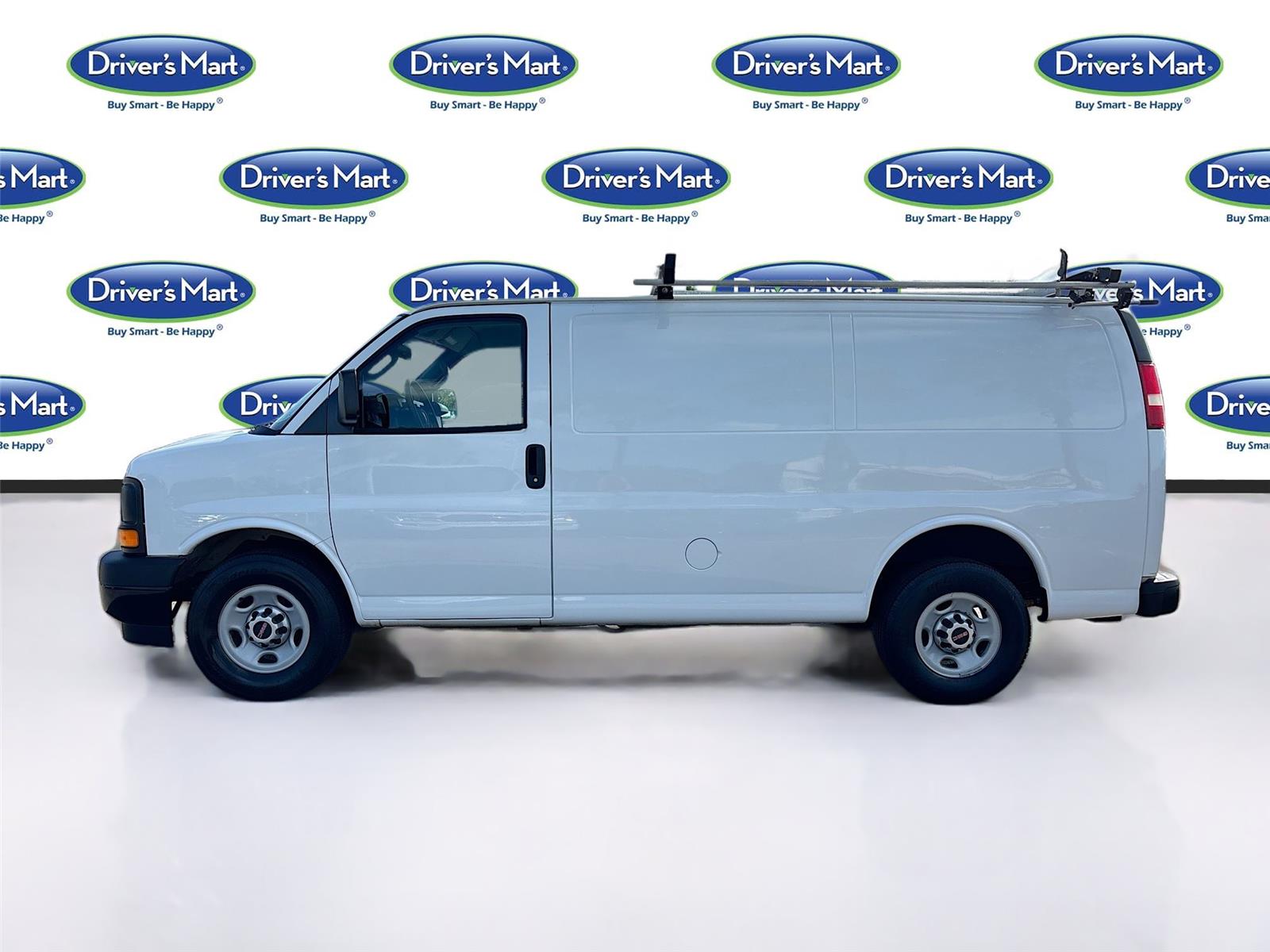 2017 GMC Savana Cargo Van