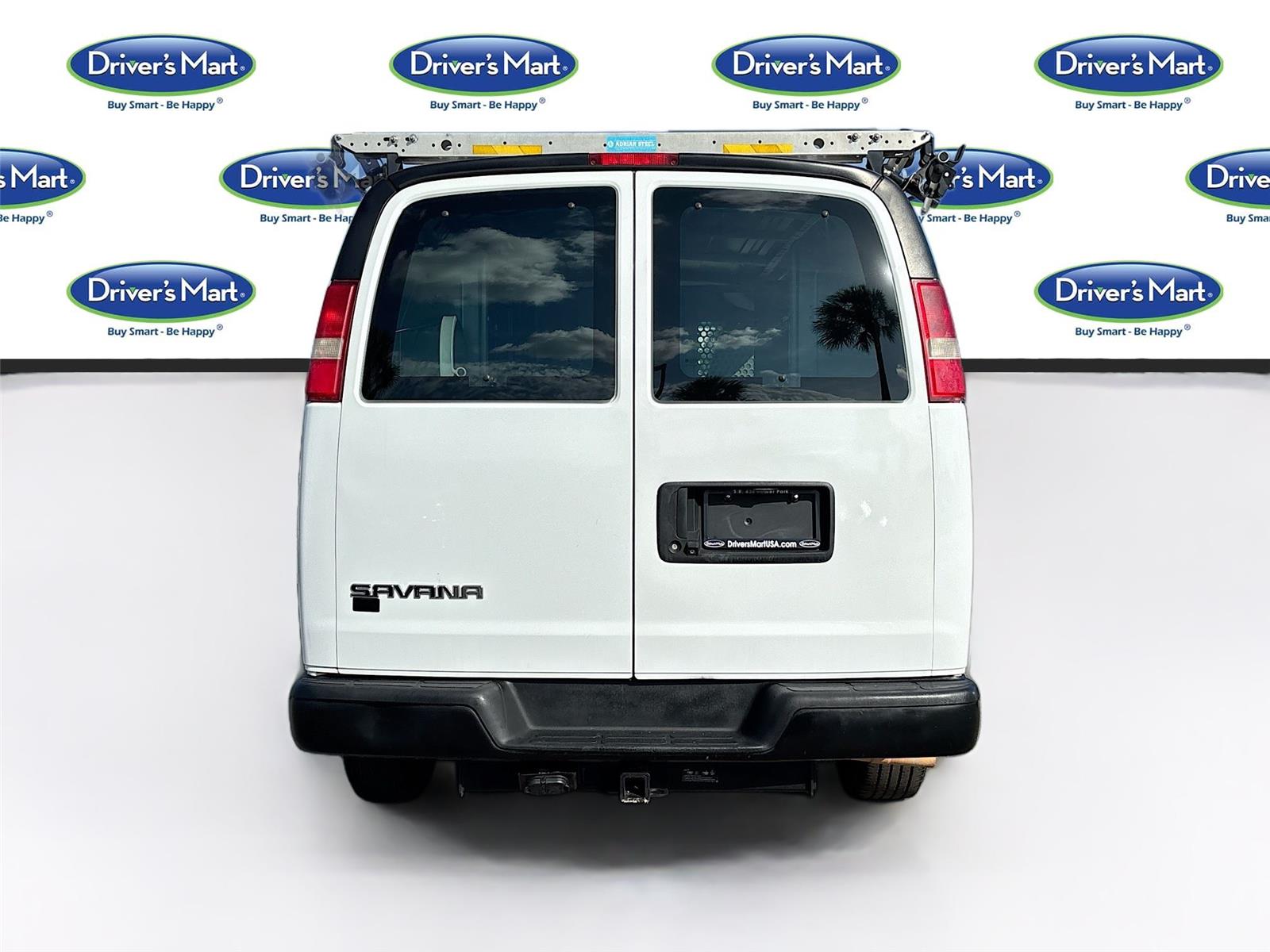 2017 GMC Savana Cargo Van
