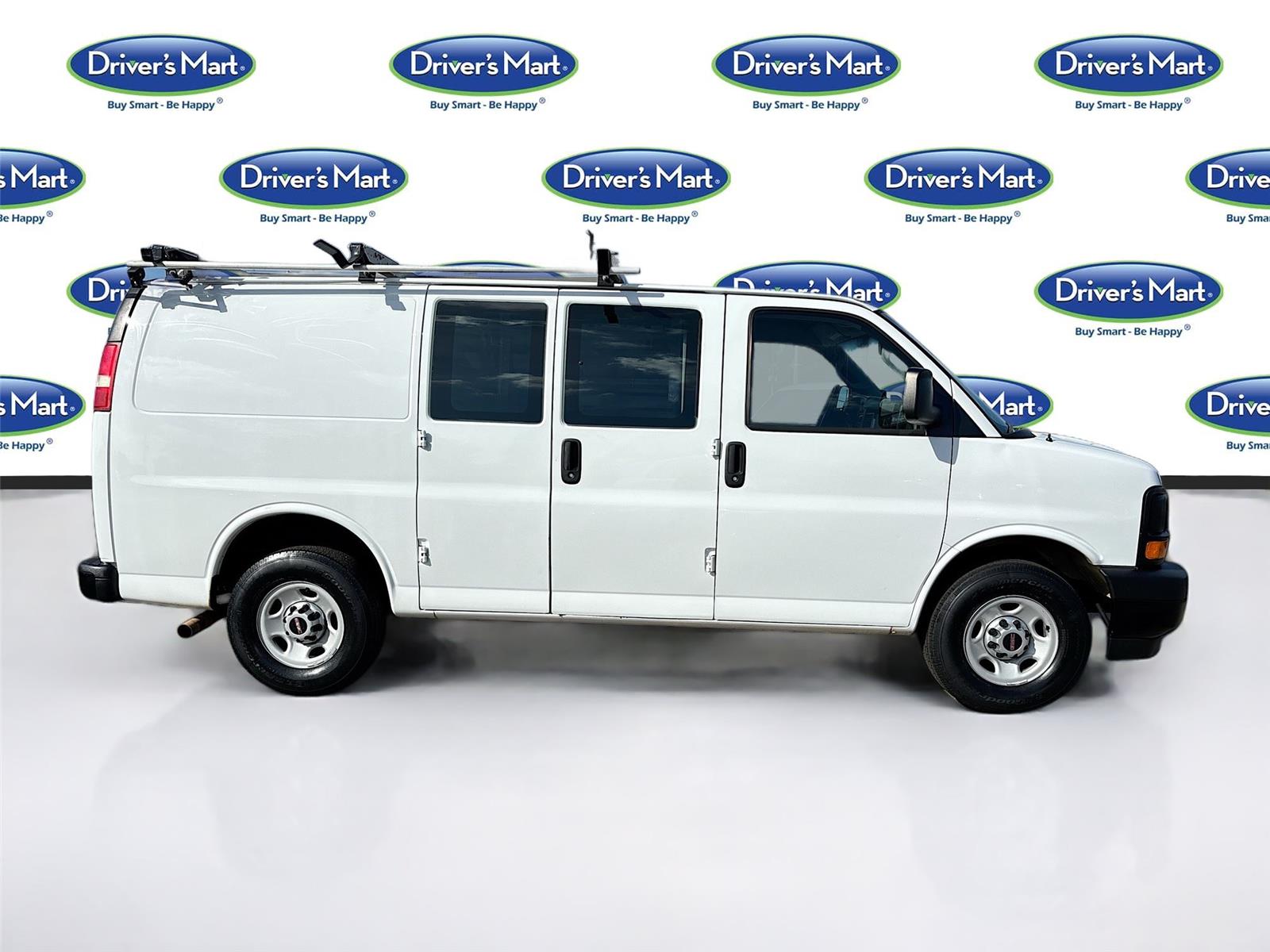 2017 GMC Savana Cargo Van