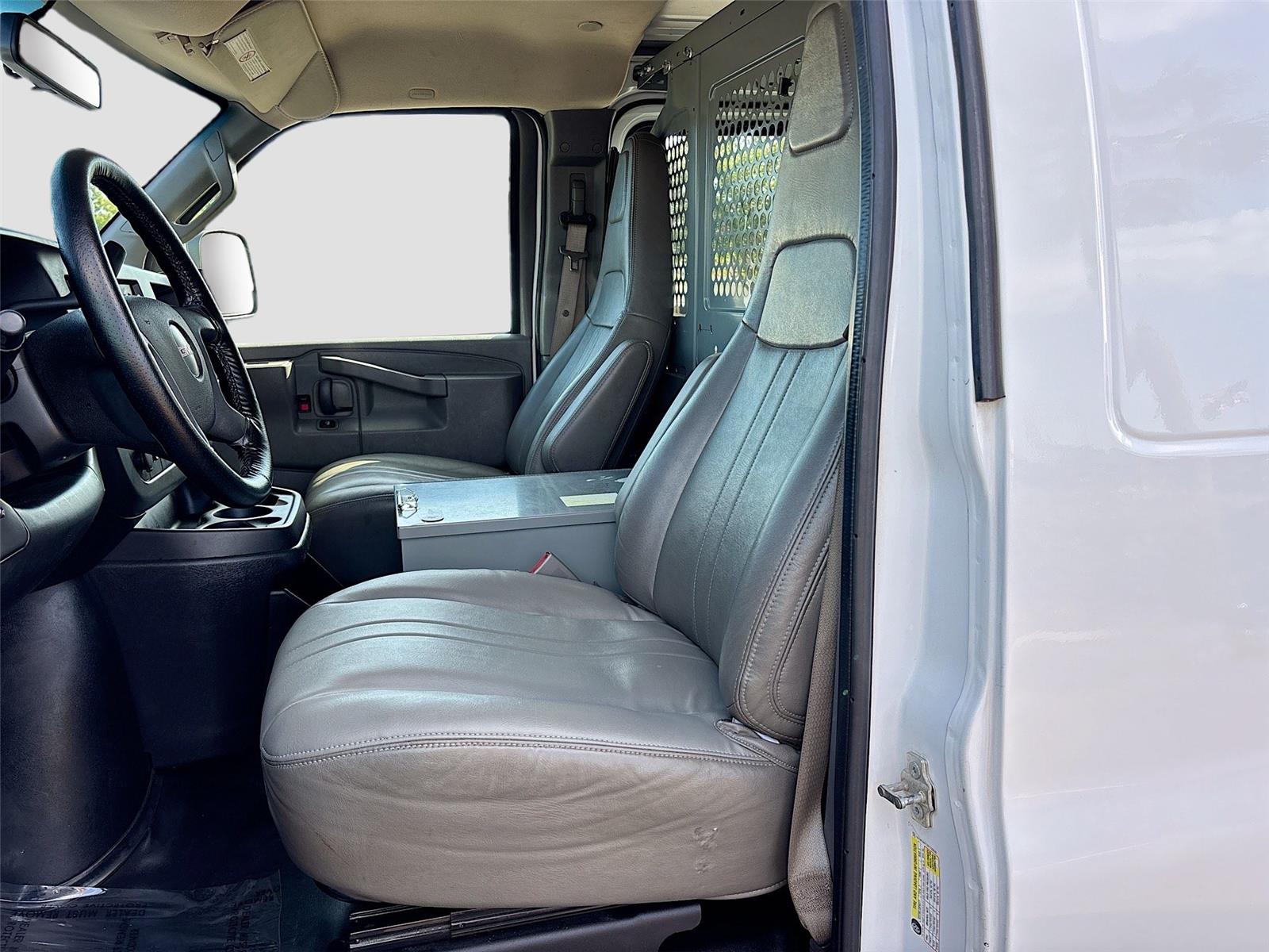 2017 GMC Savana Cargo Van