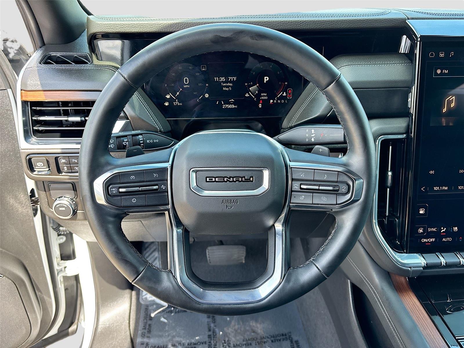 2025 GMC Yukon Denali