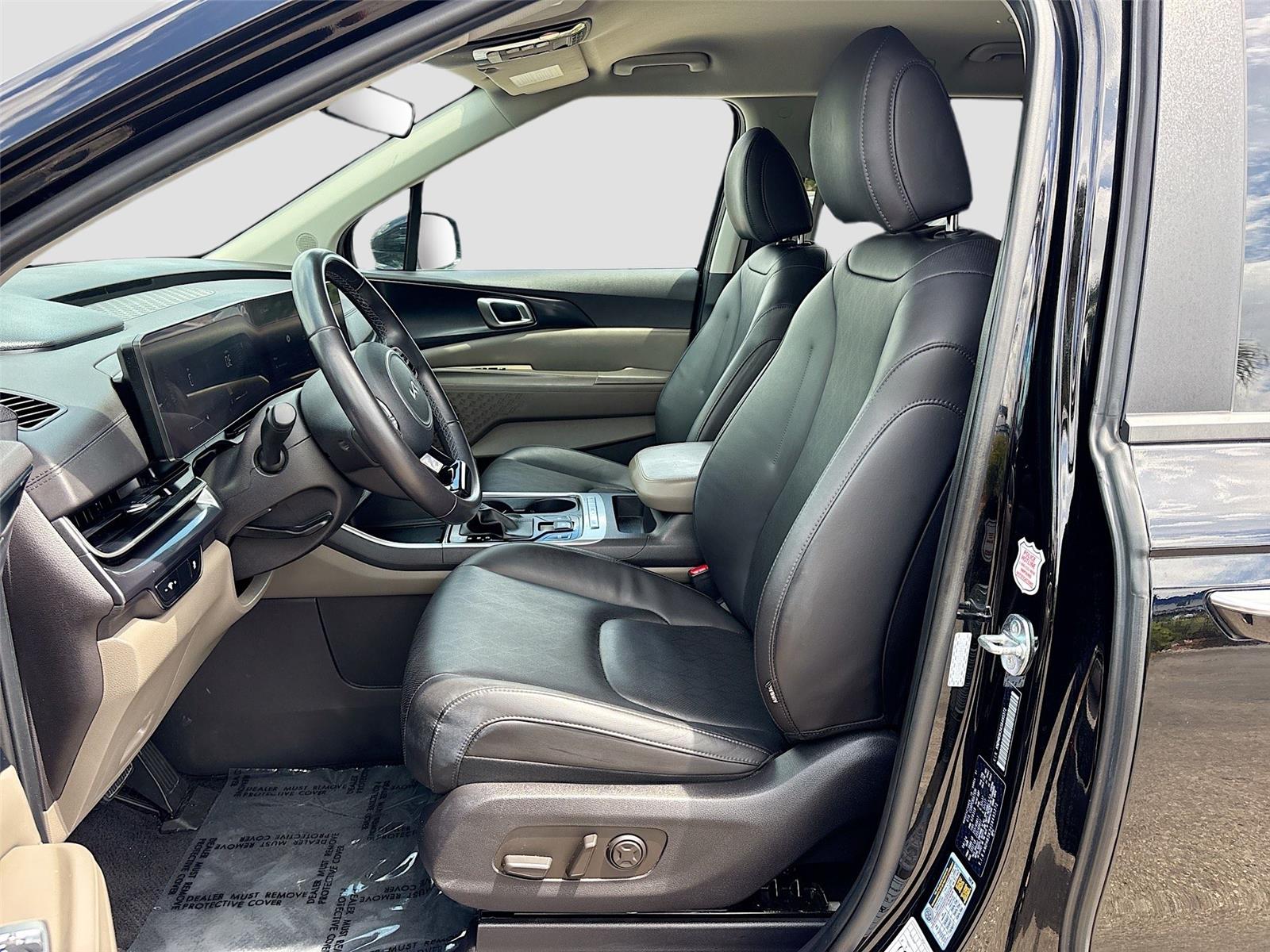 2025 Kia Carnival LXS
