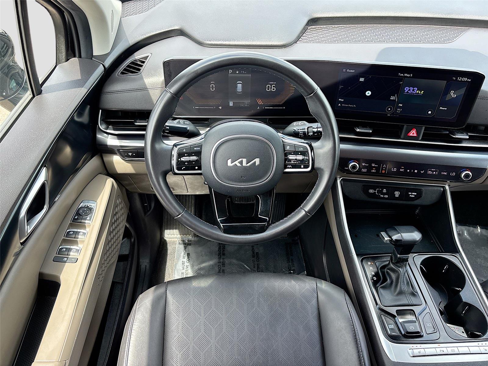 2025 Kia Carnival LXS
