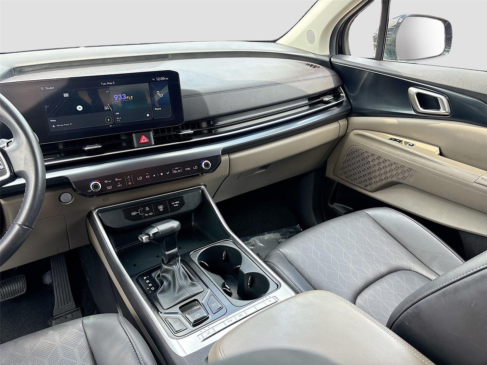 2025 Kia Carnival LXS