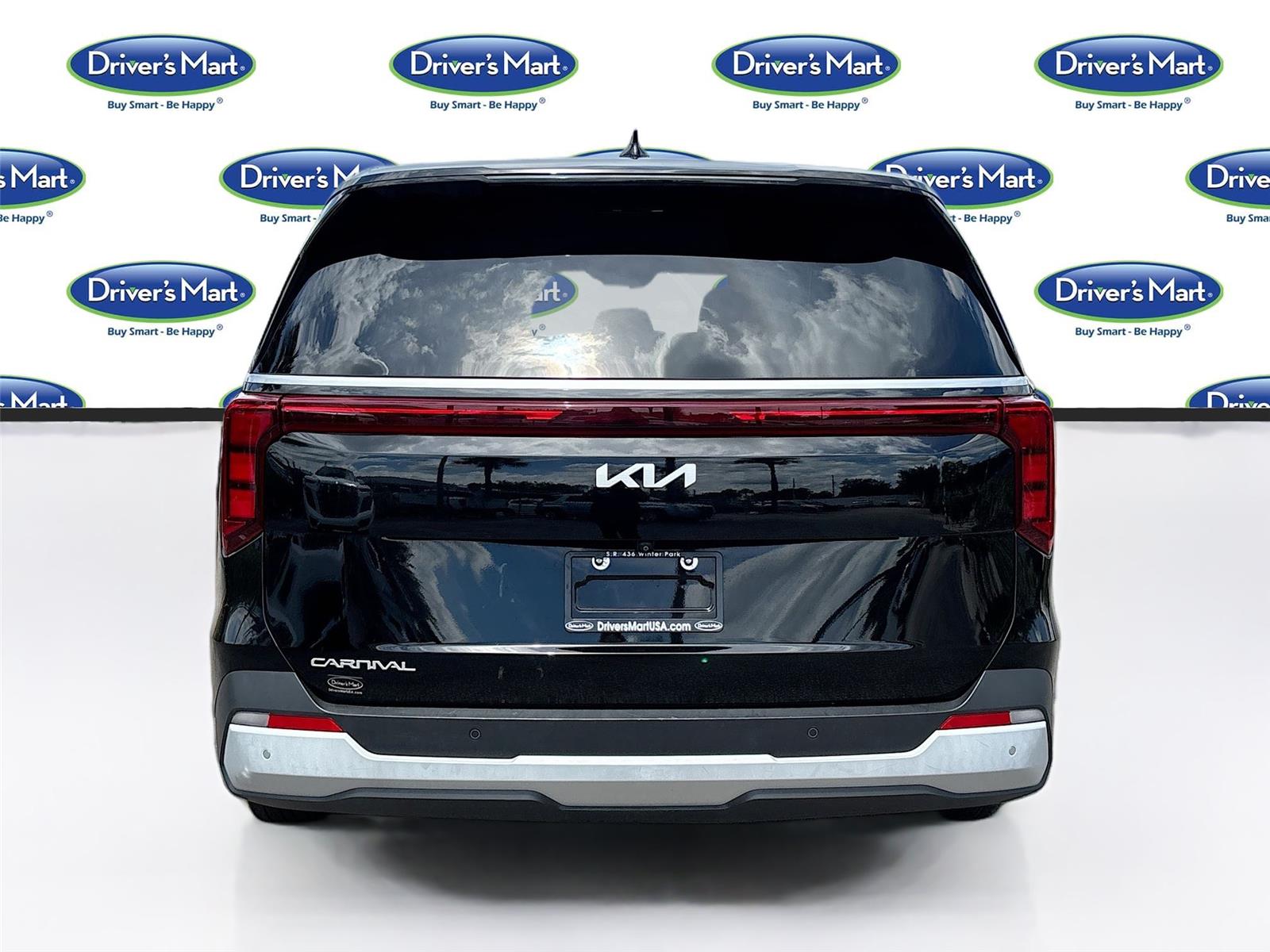2025 Kia Carnival LXS