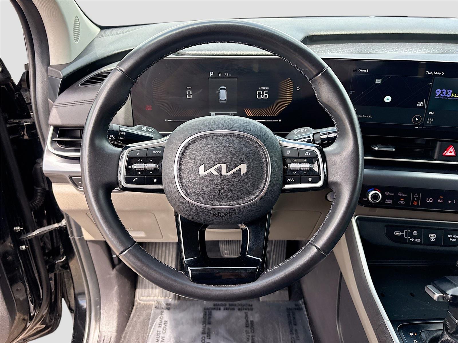 2025 Kia Carnival LXS