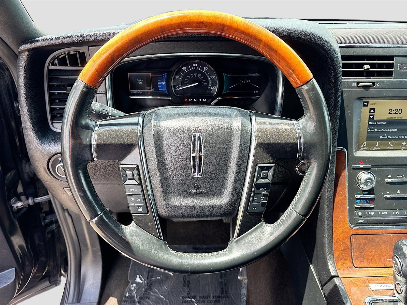 2016 Lincoln Navigator L Select