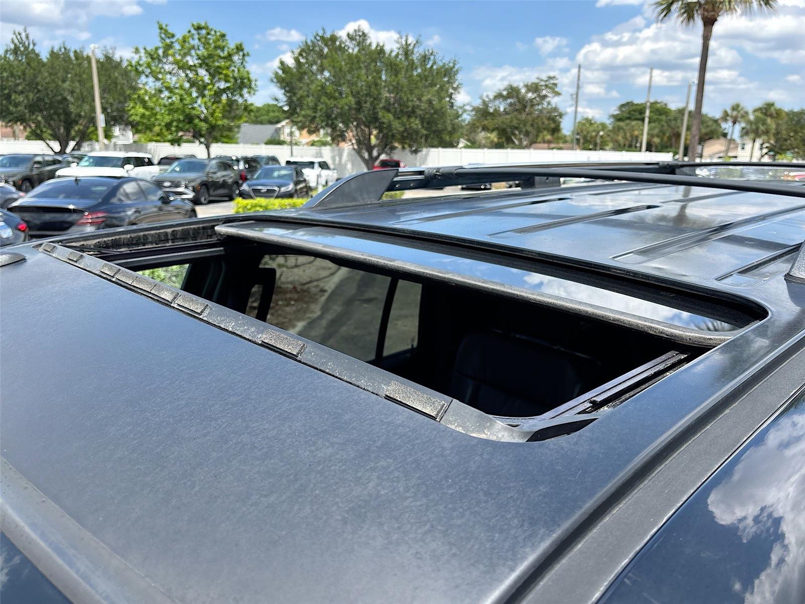 2016 Lincoln Navigator L Select